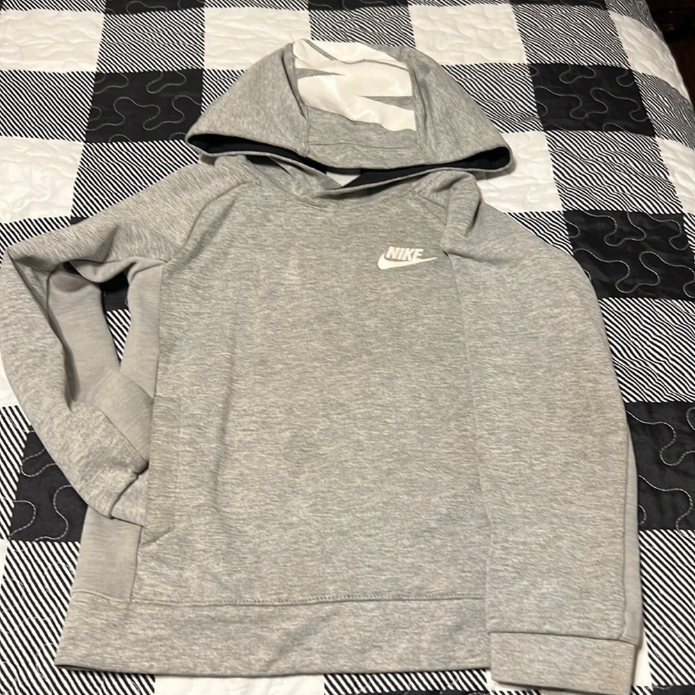 Nike sweatshirt